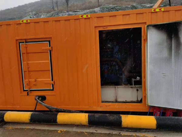 龙山发电车出租-应急柴油发电机组选什么样的比较好?